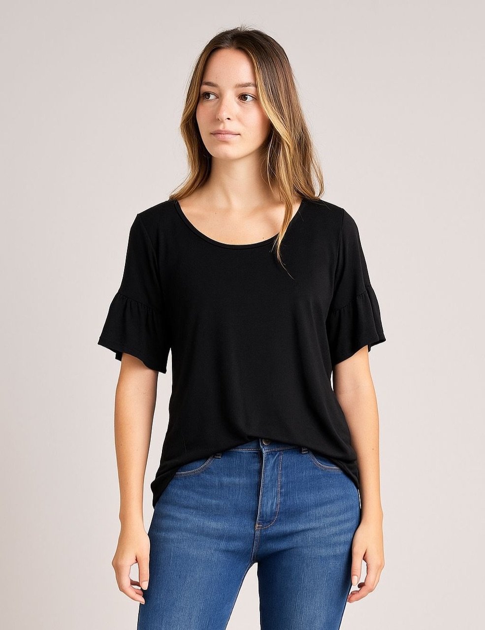 c8e966be-1252-4bb6-8fdc-19c3fec0bf6f CURVA REMERA LUNA LINO LISO - Imagen 1